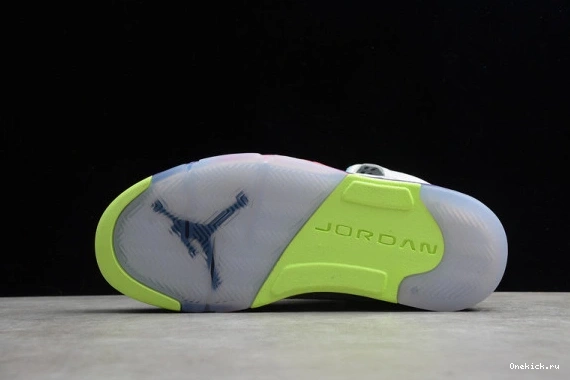 DailyWear DB3335-100 528 Alternate 5 Bel-Air AirJordan DB3335-100 Retro 0615